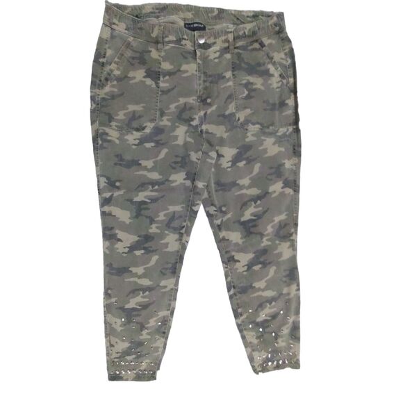 Lane Bryant Pants - Lane Bryant Skinny Leg Ankle Pants Women Size 18 Camo Studded Pockets‎ Stretch